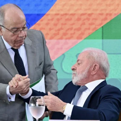 Lula adota solução salomônica para convite de Trump e destaca papel do Itamaraty