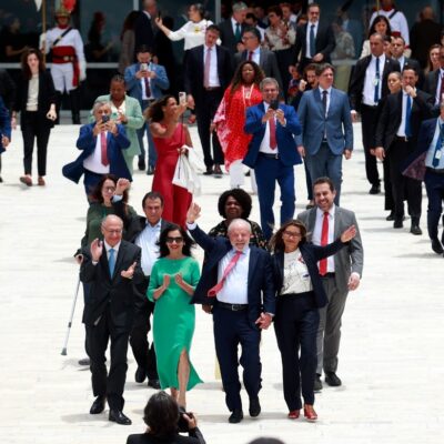 Lula veta projeto da dosimetria em evento que marca três anos do 8 de janeiro