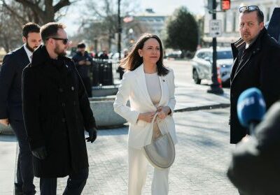 María Corina Machado destaca Delcy Rodríguez como parte do regime venezuelano após reunião com Trump