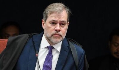 Ministro Toffoli altera três vezes orientação sobre acesso a material apreendido em operação