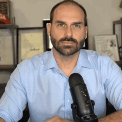 PF determina retorno de Eduardo Bolsonaro ao cargo de escrivão após fim de mandato