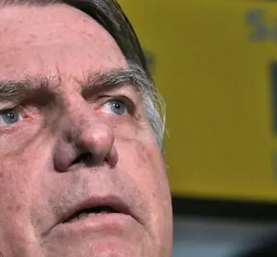 PF envia a Moraes relatório médico de Bolsonaro após queda na cela