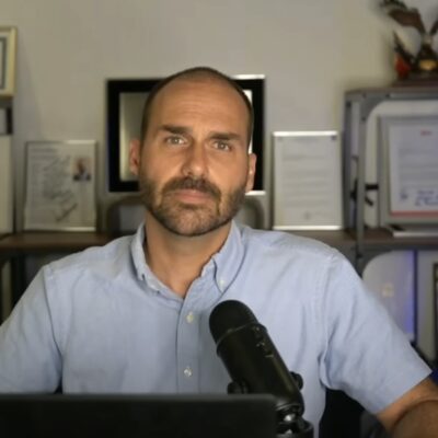 PF ordena retorno de Eduardo Bolsonaro ao cargo de escrivão após cassação