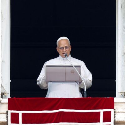 Papa Leão XIV faz apelo à paz entre nações marcadas por conflitos e miséria
