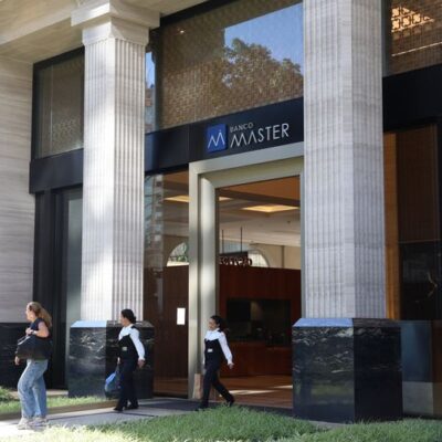 Polícia Federal cumpre mandados na 2ª fase da Operação Compliance Zero contra Banco Master