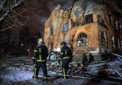 Rússia realiza ataque com míssil nuclear contra a Ucrânia e causa mortes em Kiev