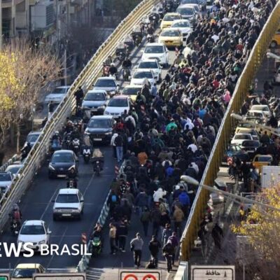 Trump alerta Irã sobre manifestação pacífica e EUA prometem apoio