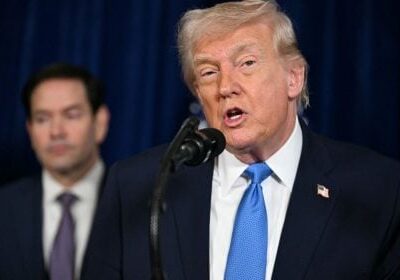 Trump avalia compra da Groenlândia com opção militar não descartada