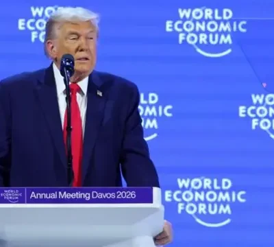 Trump defende anexação pacífica da Groenlândia em discurso no Fórum de Davos