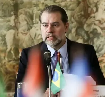 Viagens de Toffoli a resort no PR custam R$ 548 mil em segurança