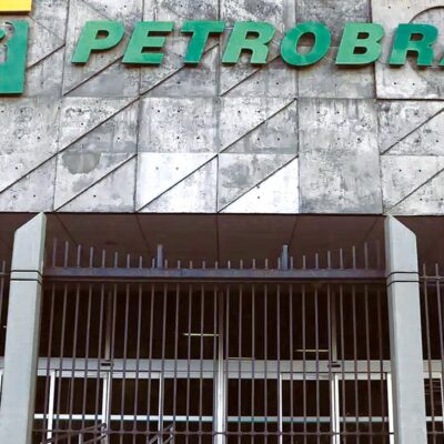 Petrobras reduz preço do gás natural para distribuidoras em 7,8%