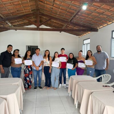 Vereador G Charles participa de encerramento de curso de informática da APADEVI viabilizado por emenda parlamentar