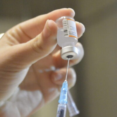 Covid-19 lidera mortes por vírus respiratórios no Brasil em janeiro