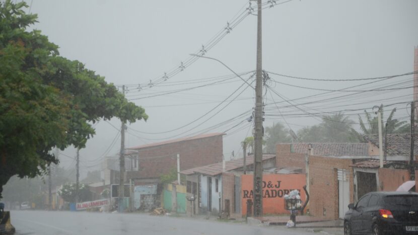 Inmet reduz alerta de chuvas intensas e mantém aviso amarelo no RN