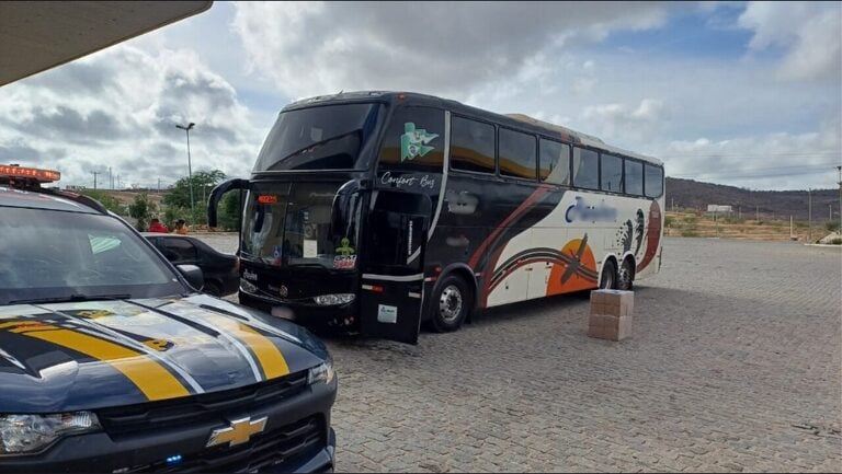 PRF prende homem por uso de documento falso em Currais Novos