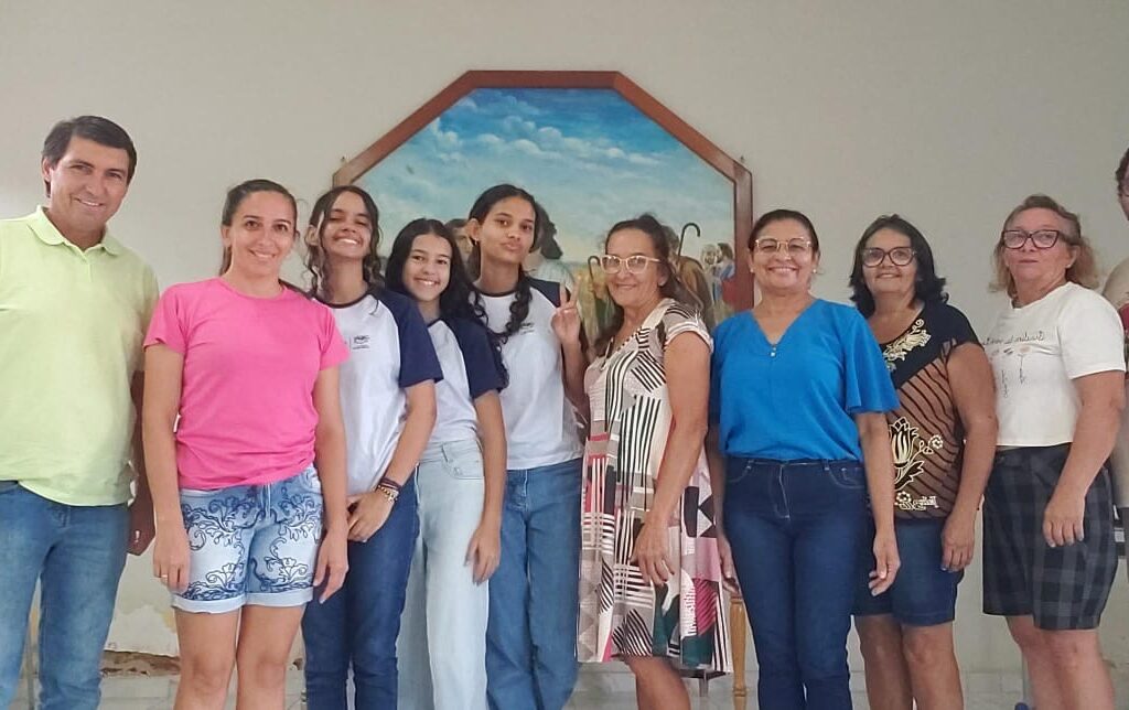 Vereador G Charles viabiliza oficina de crochê no Distrito da Cruz por meio de emenda parlamentar