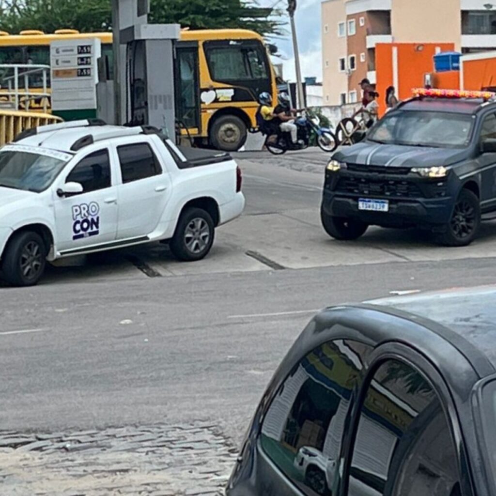 Postos de combustíveis de Currais Novos passam por fiscalização do Procon RN