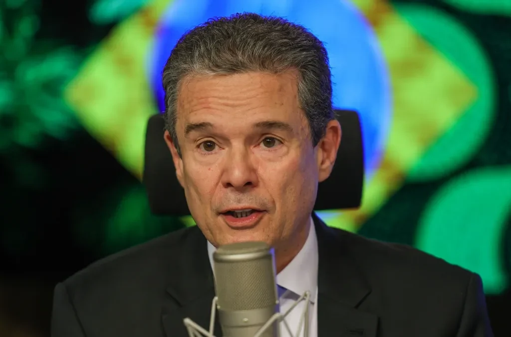 André de Paula pode assumir Ministério da Agricultura após saída de Fávaro