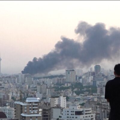 Especialistas alertam para risco de escalada nuclear após ataque no Irã