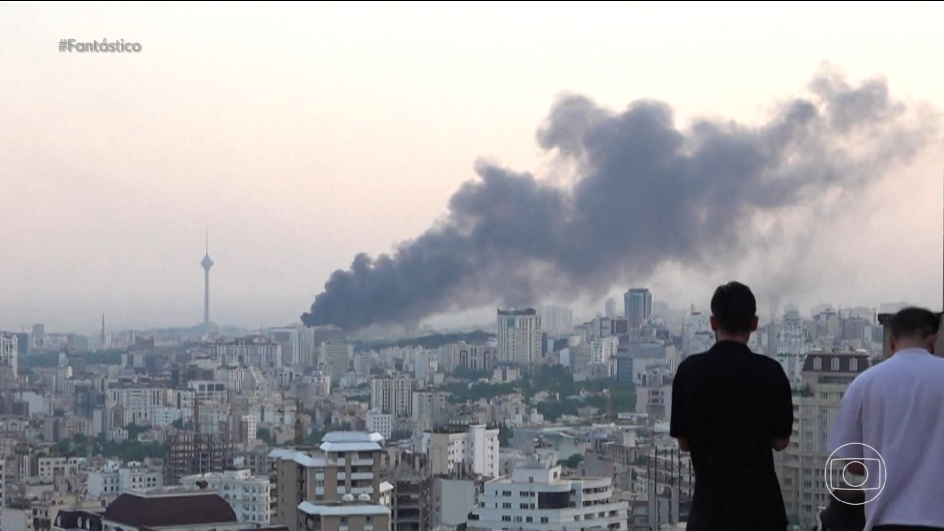 Especialistas alertam para risco de escalada nuclear após ataque no Irã