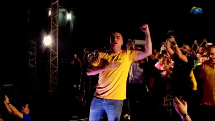 Flávio Bolsonaro apoia Álvaro Dias ao Governo do RN