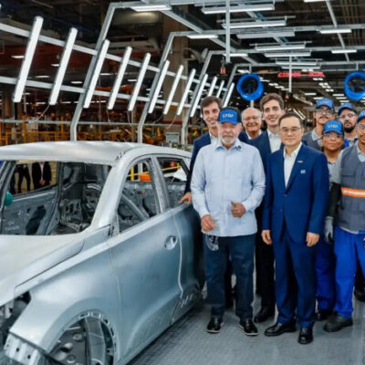 Lula pede propostas para reduzir endividamento das famílias brasileiras