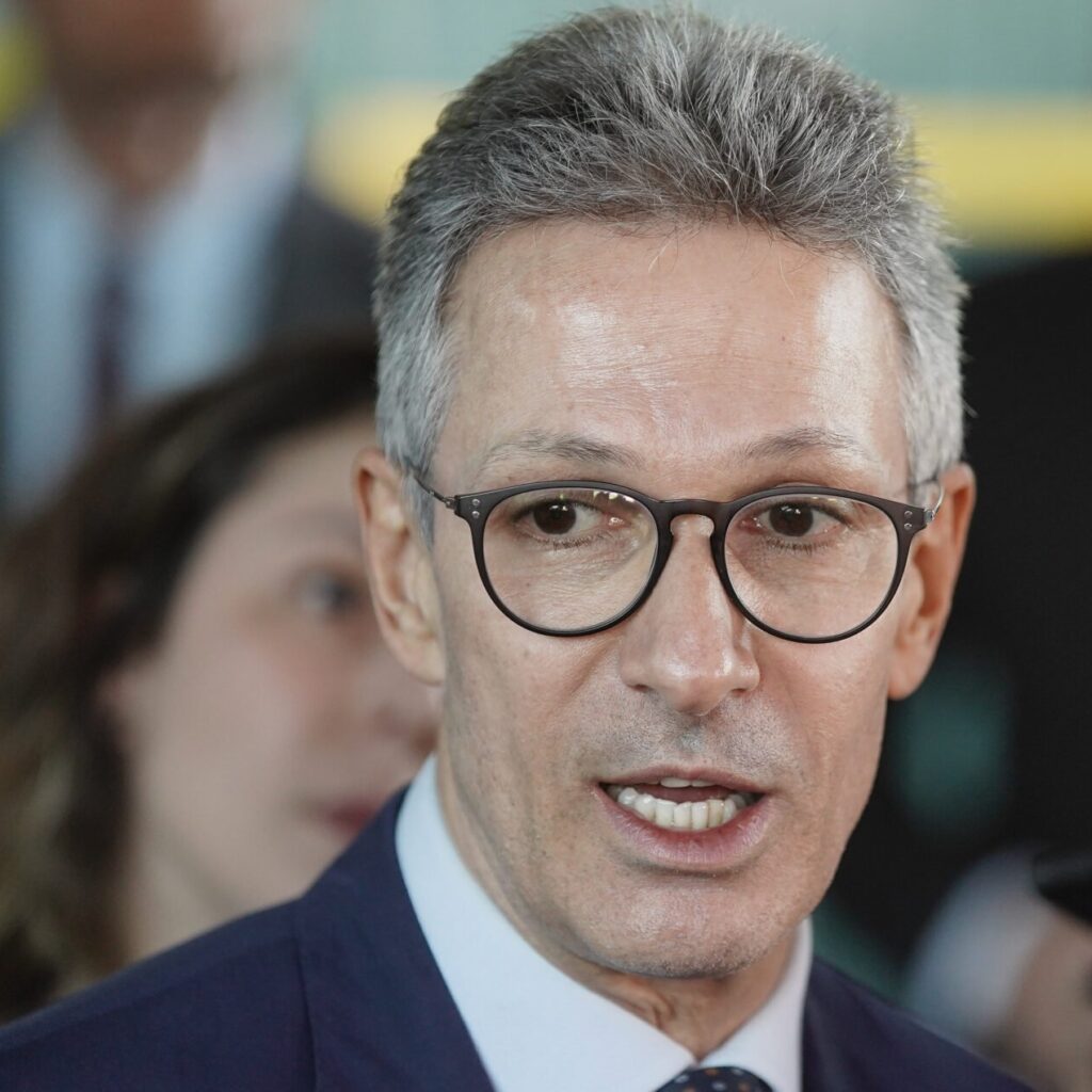 Gilmar Mendes pede a Moraes investigação contra Romeu Zema por vídeo satírico ao STF