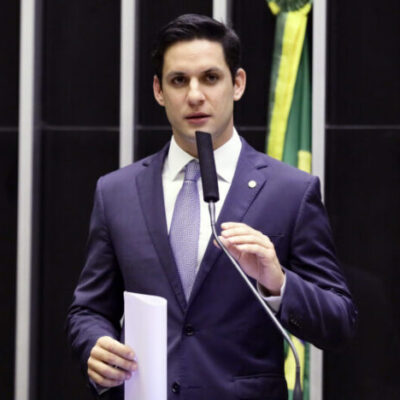 Rafael Motta anuncia filiação ao PDT e pode ser candidato ao Senado