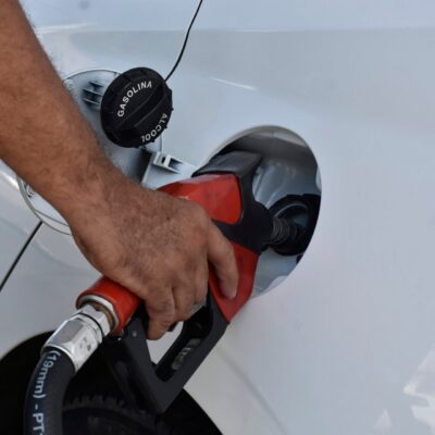 Refinaria Clara Camarão eleva preços da gasolina e diesel no RN