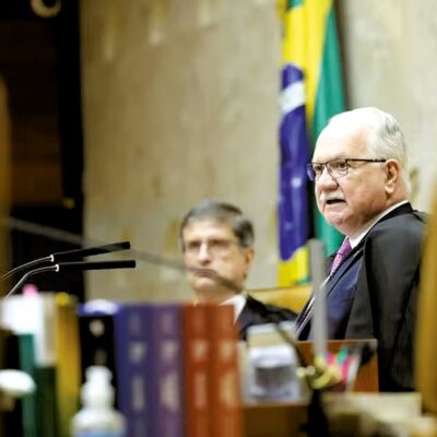 Fachin receberá parlamentares para discutir Lei da Dosimetria após suspensão de Moraes