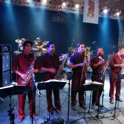 Noite Maior mantem tradição dos grandes bailes no Municipal Clube durante a Festa de Agosto