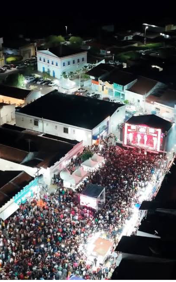 Sábado da Festa de Agosto terá grande programação no Pavilhão Cultural de Acari