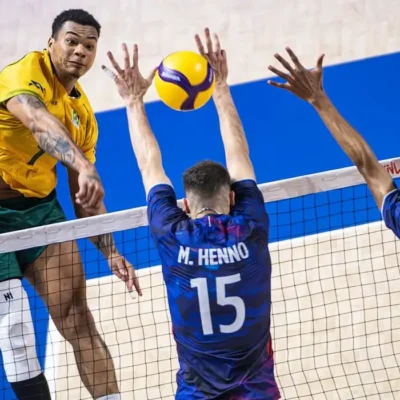 Brasil vence França e avança na Liga das Nações de Vôlei