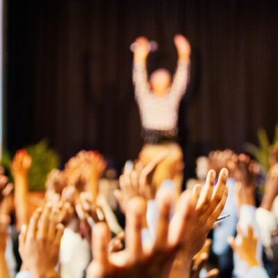 Partidos têm até 5 de agosto para realizar convenções e definir candidatos
