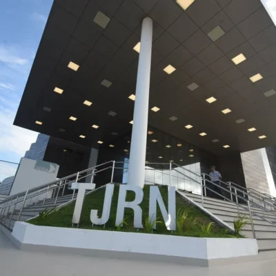 STF dá 2 dias para tribunais do RN e mais seis estados explicarem pagamentos acima do limite a juiz