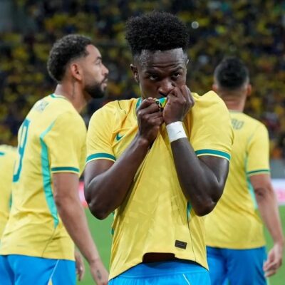 Vini Jr mantém sonho do hexa e Marquinhos comenta eliminação do Brasil na Copa