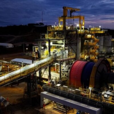 Aura e Senai abrem 100 vagas gratuitas para capacitações em elétrica e mecânica