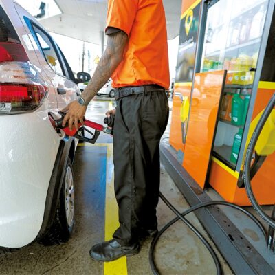 Preço do etanol cai em 22 Estados e fica estável no DF, diz ANP
