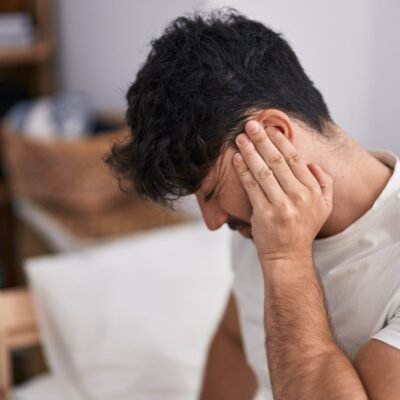 UFRN pesquisa relação entre dor no pescoço e tontura com voluntários