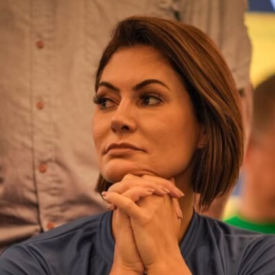 Urgente: Michelle Bolsonaro é internada em Brasília