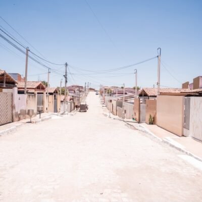 PREFEITURA DE CURRAIS NOVOS ENTREGA MAIS DUAS RUAS PAVIMENTADAS
