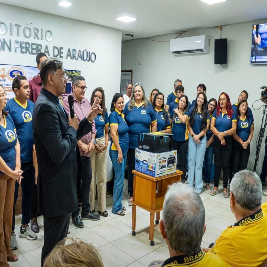 Vereador Profº Jaire propõe Sessão Solene em homenagem aos 40 anos da Escola Municipal Profª. Trindade Campelo