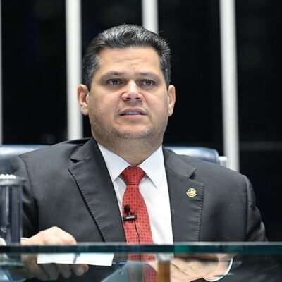 Senado votará PEC do fim da escala 6×1 na quarta-feira, 14